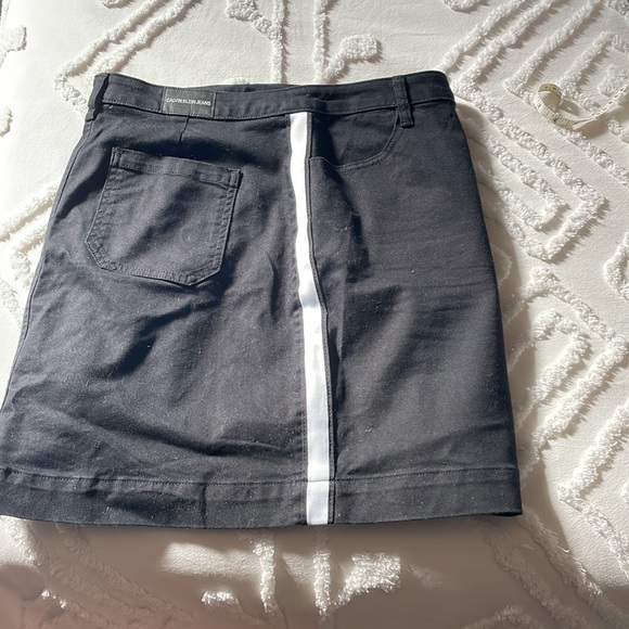 Button fly black denim skirt - Picture 6 of 10